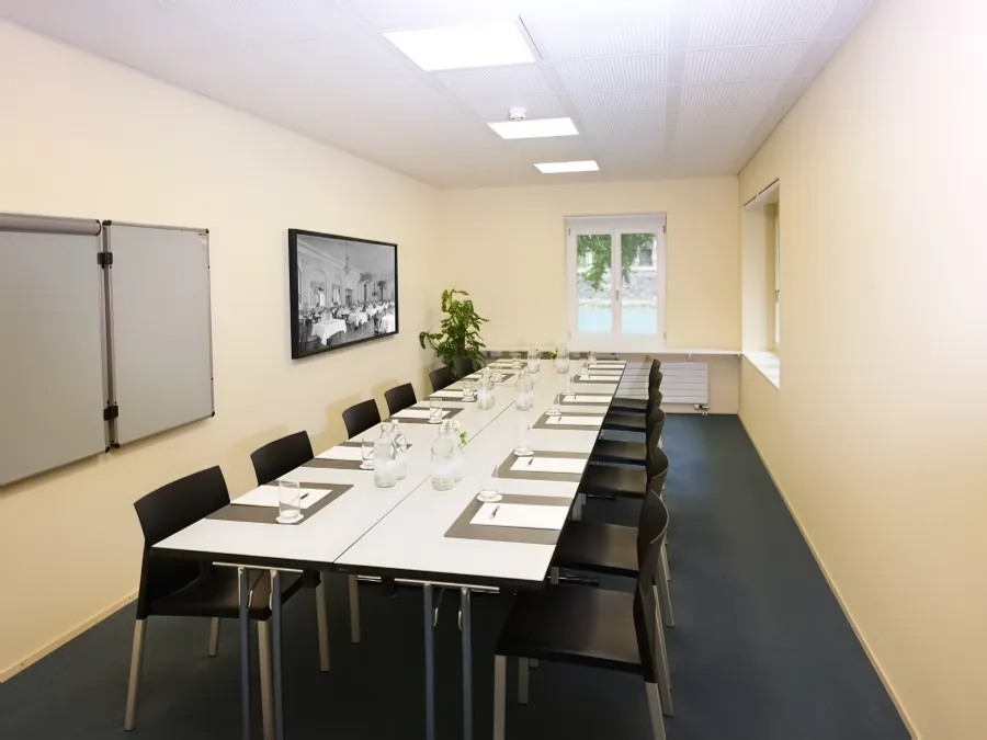 «Meeting@BeauRivage»의 회의실